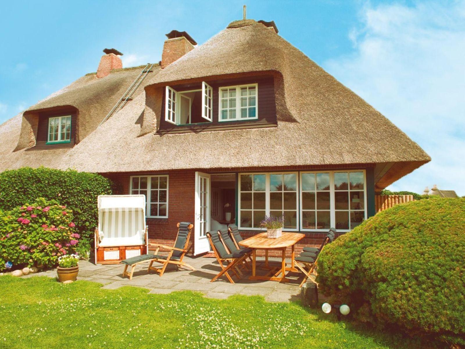 Ferienhaus Hiidbloom-hues *
